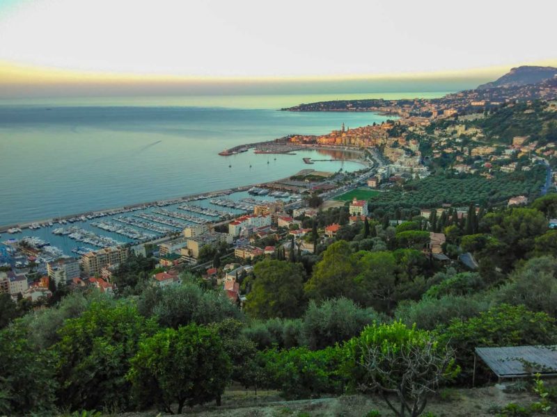 Morgenstimmung über Menton